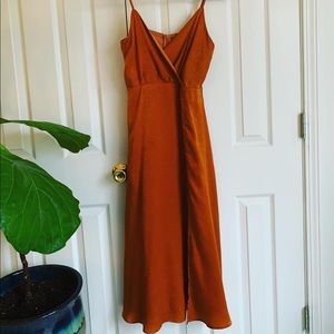Lulu’s Copper Midi Dress